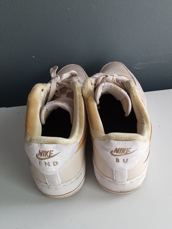 Nike Air Force 1 Men’s Athletic Shoes in Cream‎ and Gold main image 10